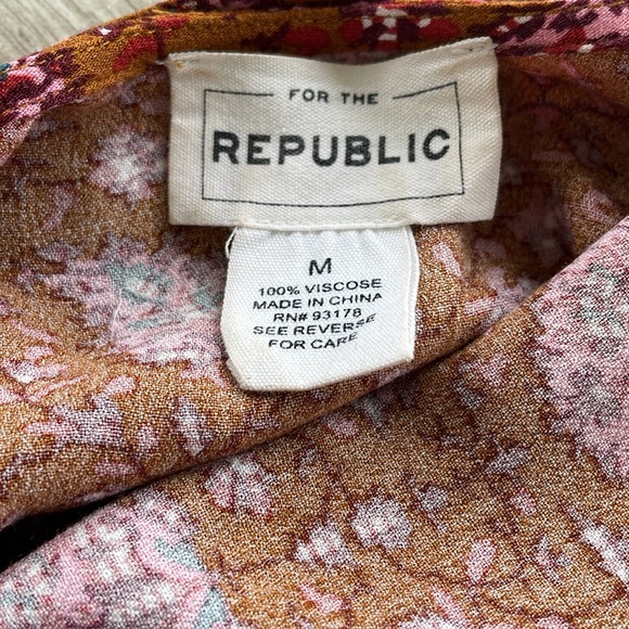 For the Republic maxi dress - Picture 4 of 5